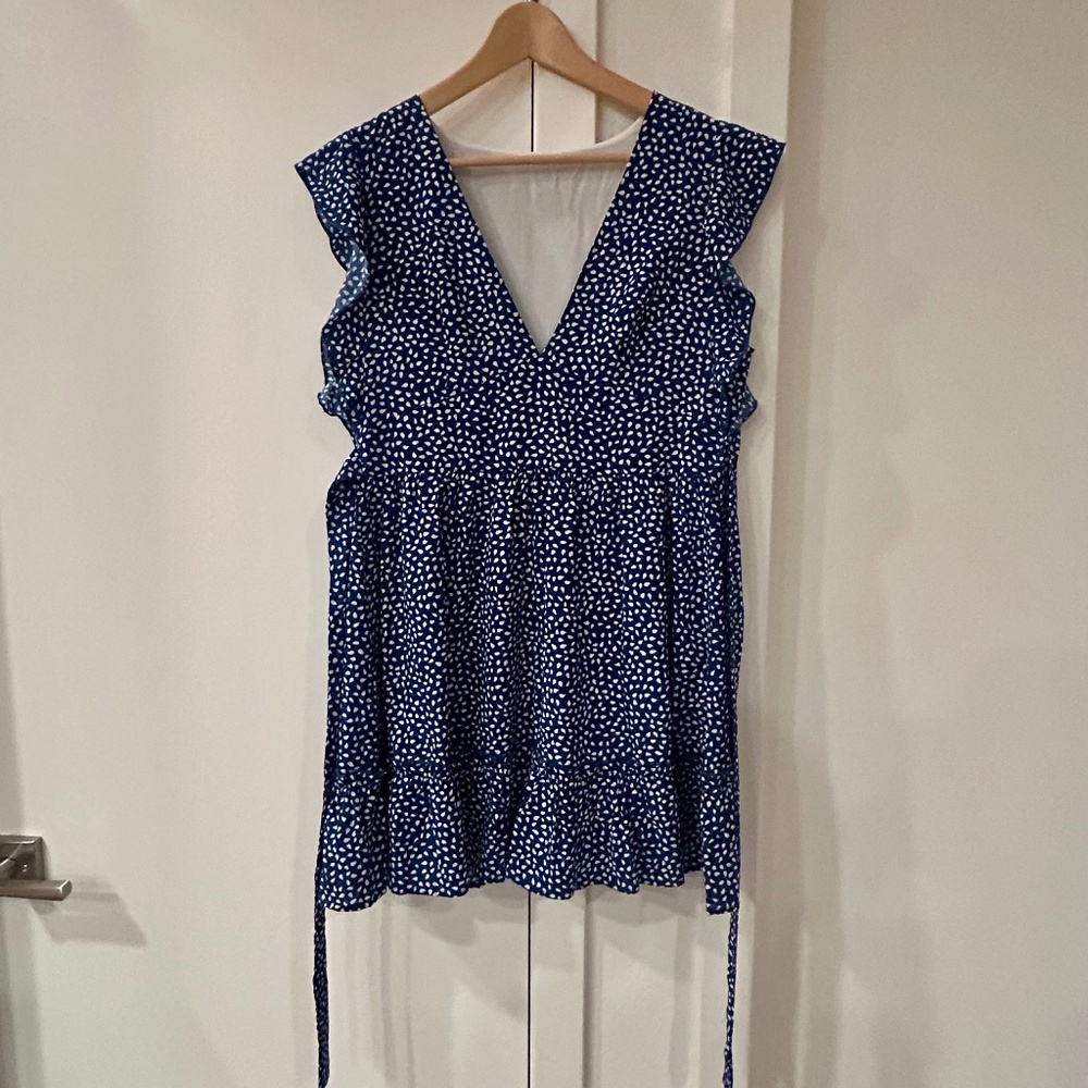 Meikulo flutter-sleeve navy mini dress – size M